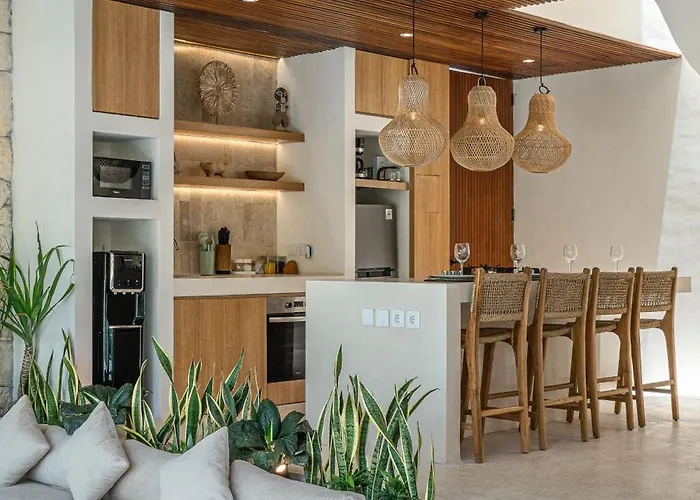 Casa Nido - New 2br Uluwatu, Pool & Rooftop Near Beach! Вилла