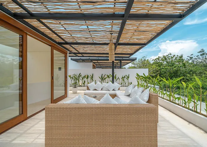 Casa Nido - New 2br Uluwatu, Pool & Rooftop Near Beach! Вилла Улувату